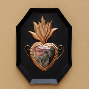 cuore sacro con fiori ottogonale